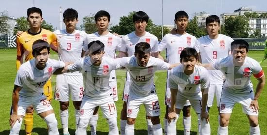 亚洲香蕉网久久综合影院3p